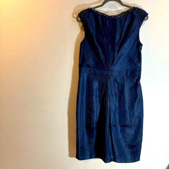 ADRIANNA PAPELL Sz 10 (estimated) Over the Knee Dress Pleated Beaded Lace Zipper - Picture 1 of 12